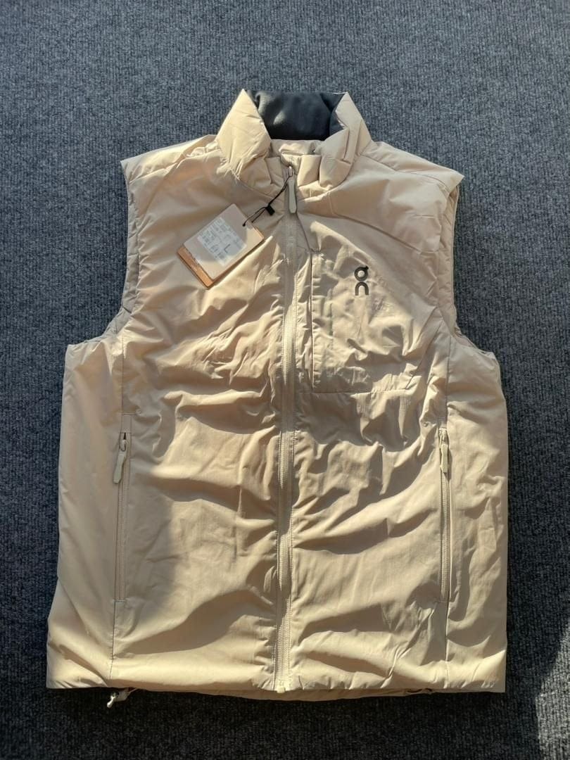 Arrival photo 11 — 6 kg MyCNBox haul — Casablanca lounge knits, Alo cotton layers & On tech gear