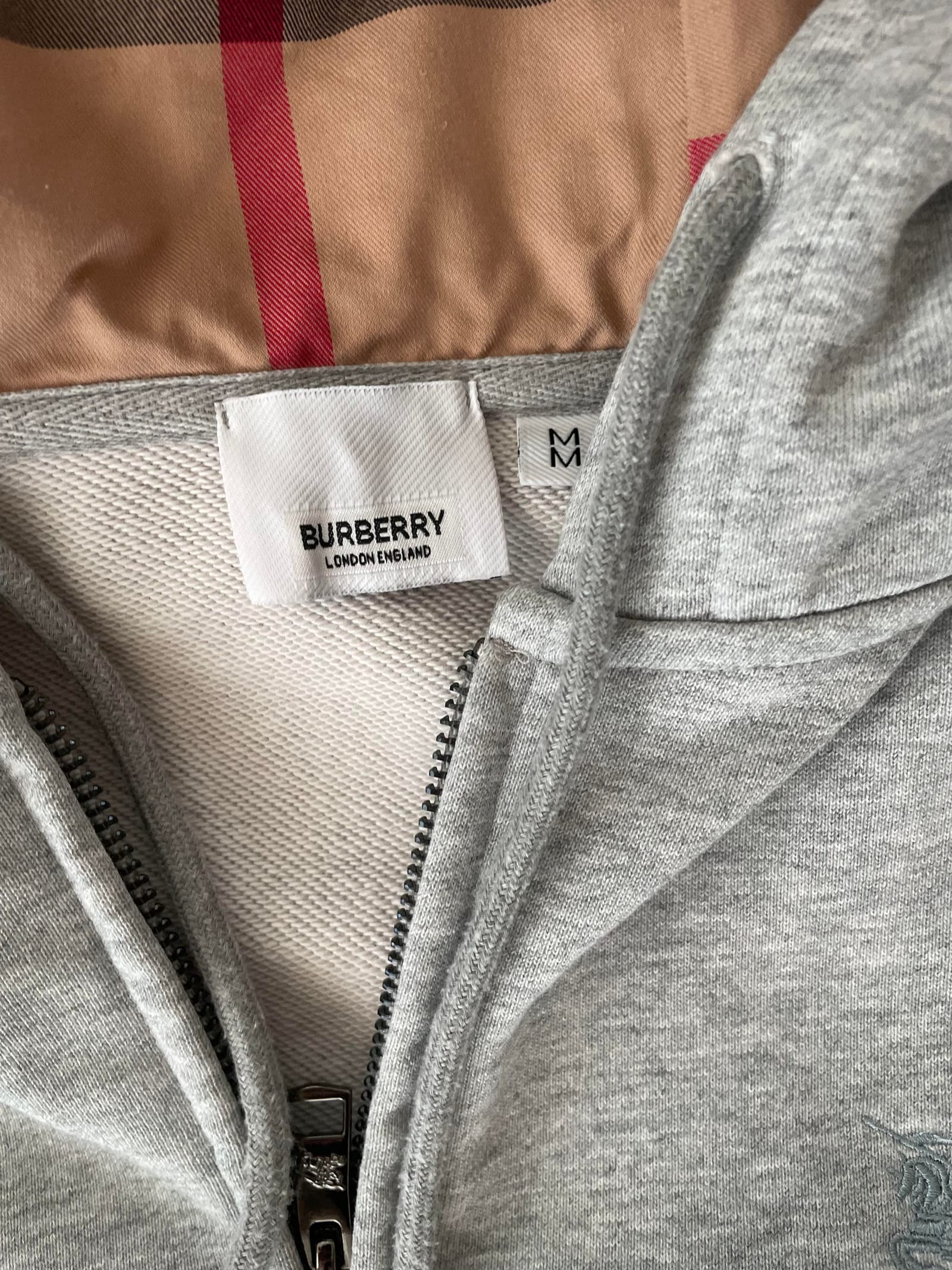 Arrival photo 3 — 6.3 kg MyCNBox chill haul — knits, denim, New Balance & quiet accessories